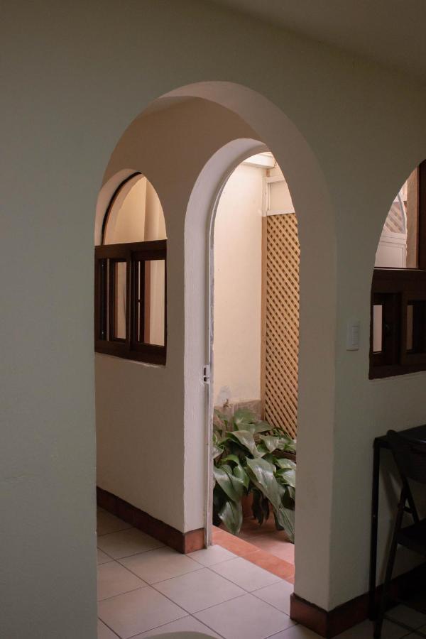 Casa Irma Hotel Guatemala City ภายนอก รูปภาพ
